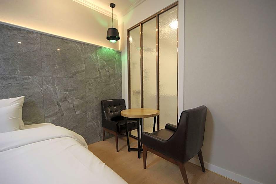 Bestie Hotel