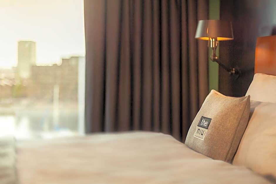 Holiday Inn - the niu, Fender Amsterdam By IHG