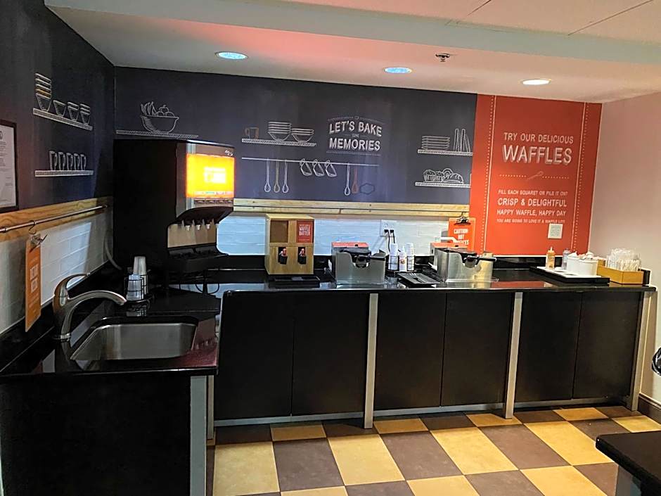 Hampton Inn By Hilton Ft. Chiswell-Max Meadows