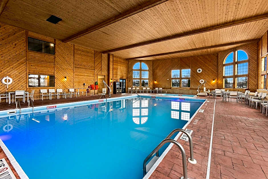 Comfort Inn Ludington near US-10