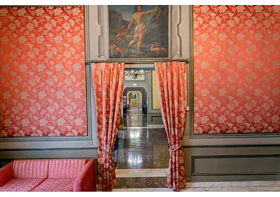 PHI Hotel Canalgrande