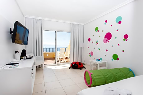 SUITE GARDEN 1 ADULTO + 1 CHILD