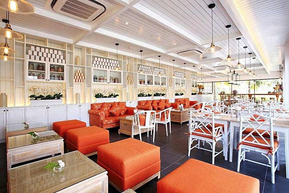 Proud Phuket Hotel (SHA Plus)