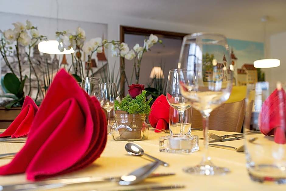 HOTEL & RESTAURANT Mohren