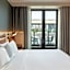 Moxy Brussels City Center