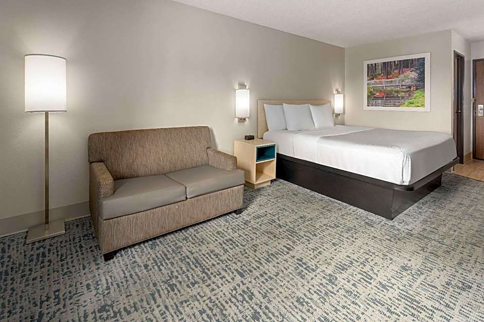 Baymont by Wyndham LaGrange