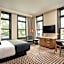 The Louie, A Davenport Hotel, Autograph Collection®