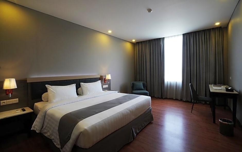 pyramid suites Hotel