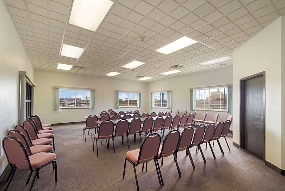 Motel 6-Rothschild, WI