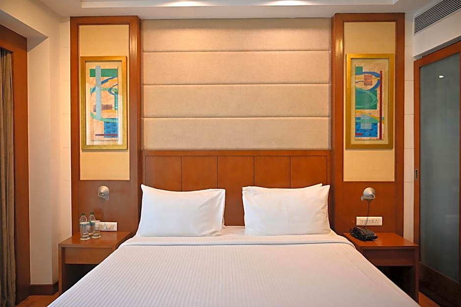 Savoy Suites-Greater Noida