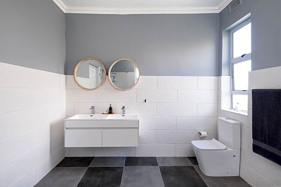 Muizies Peak - Walk to Beach - No Load Shedding