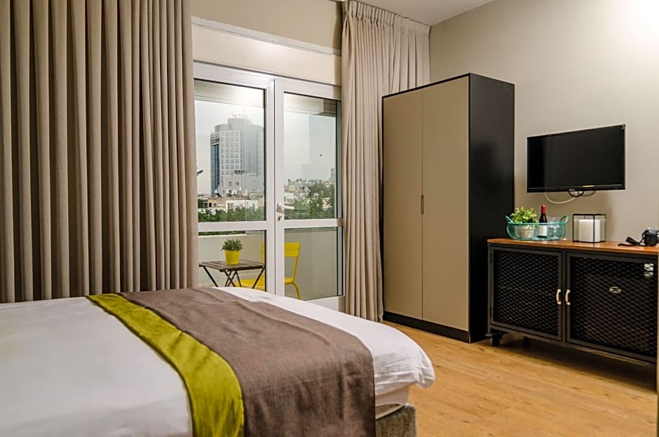 Photo 1 of 5 of Deluxe Suite with Balcony