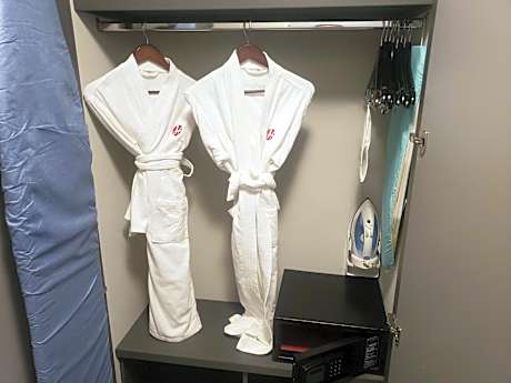 Suite with Two Double and One Single Bed