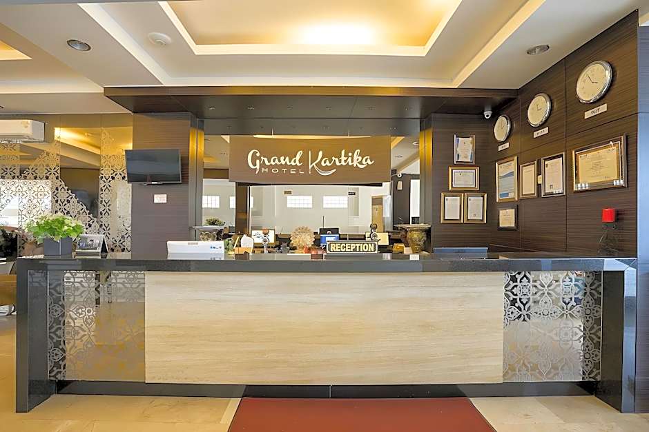 Hotel Grand Kartika