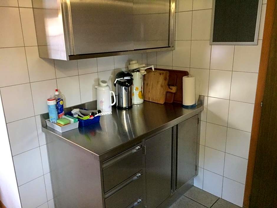 Gruppenhaus im Walliser Alpstyle