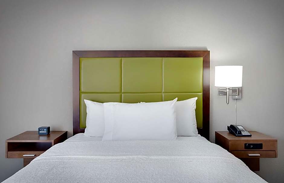 Hampton Inn By Hilton Middletown