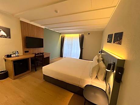 King Room with Golf View