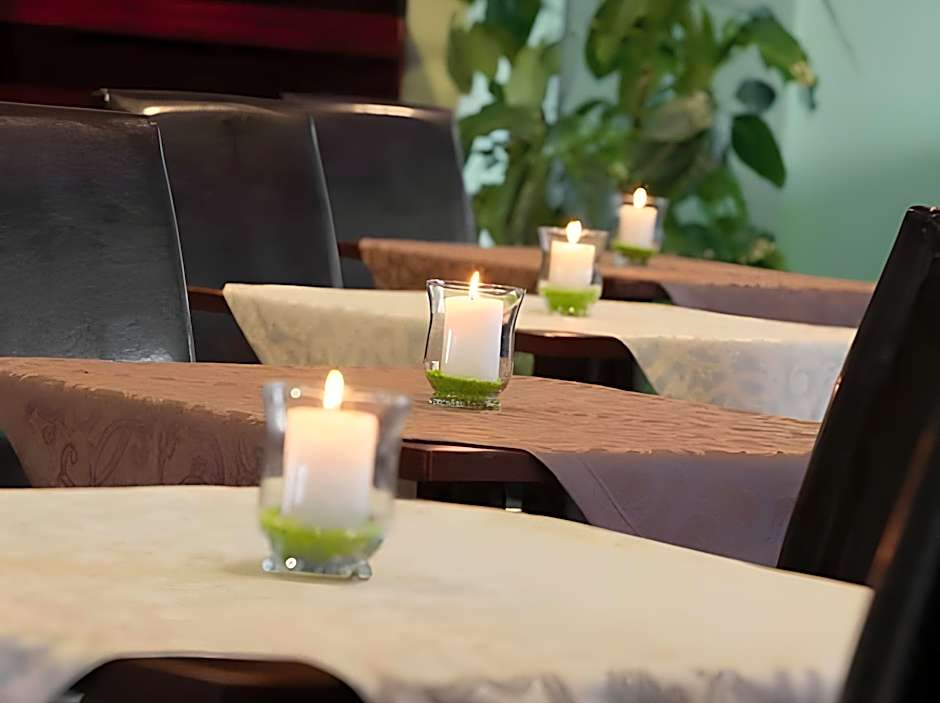 Hotel Olive Inn