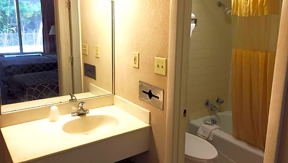 Magnuson Hotel Columbia
