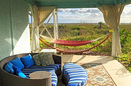 Queen Suite with Sea View