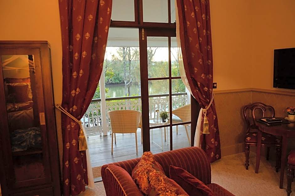 Bli Bli House Riverside Retreat