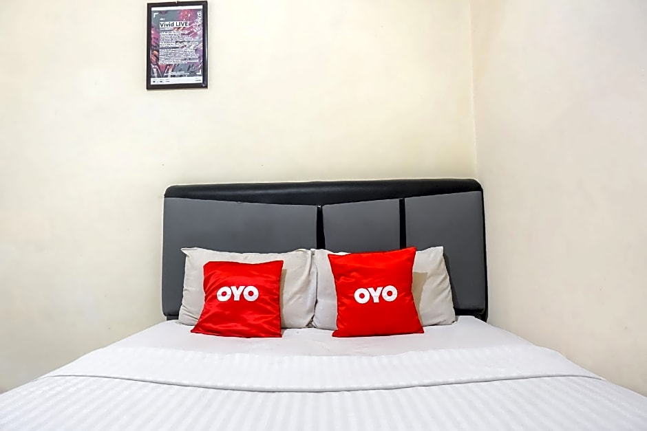 OYO 91145 G Residence