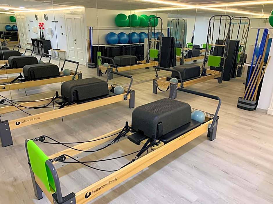 Aparthotel Monarque Sult