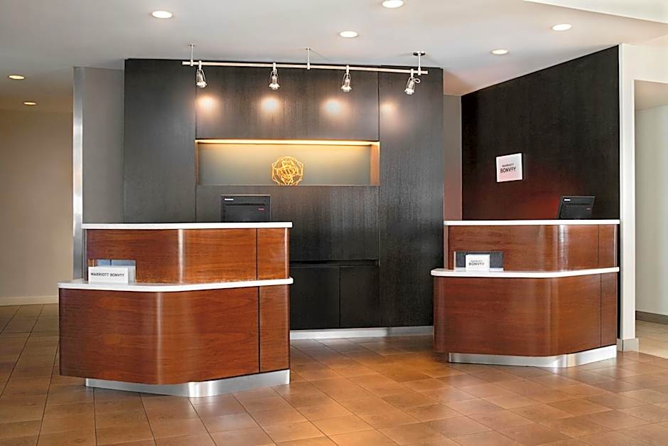 Courtyard by Marriott Kansas City At Briarcliff