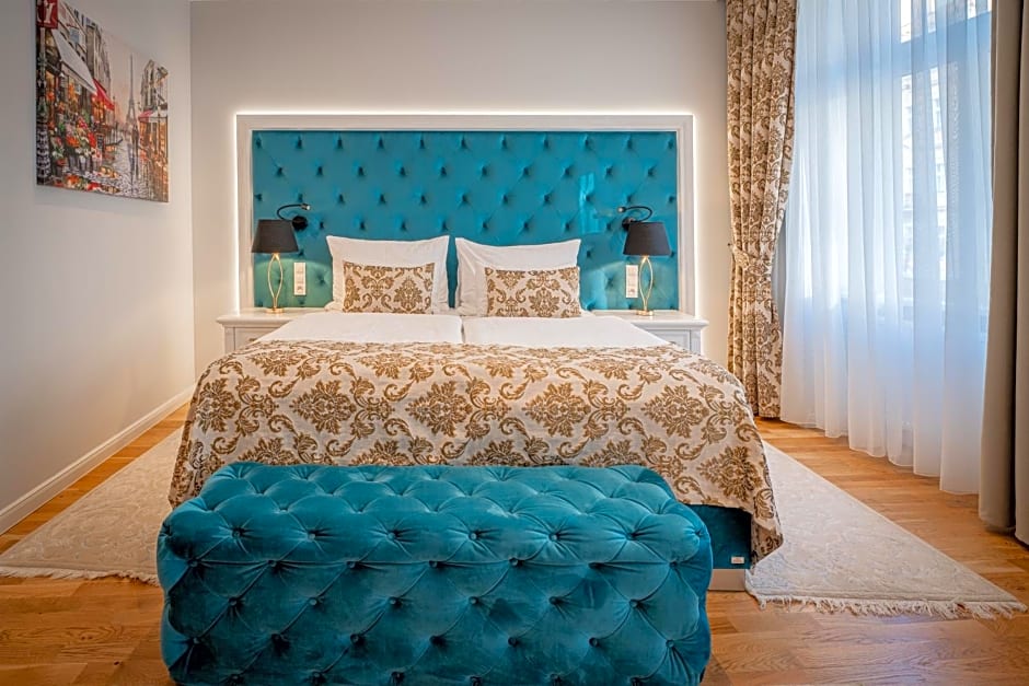 Golden Key Boutique Hotel