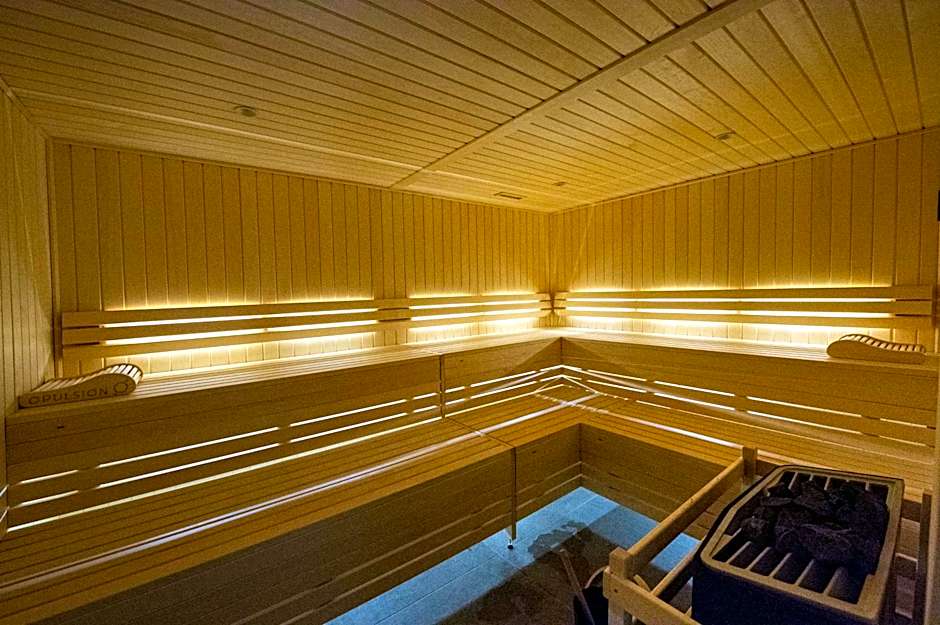 Best Western Premier Le Chapitre Hotel & Spa