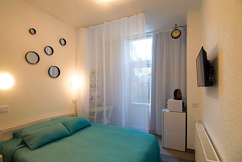 RIGAAPARTMENT SONADA Family Aparthotel - Private Parking