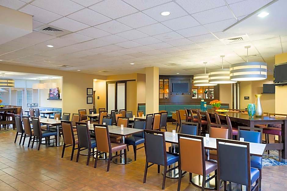 Hampton Inn By Hilton And Suites Hershey