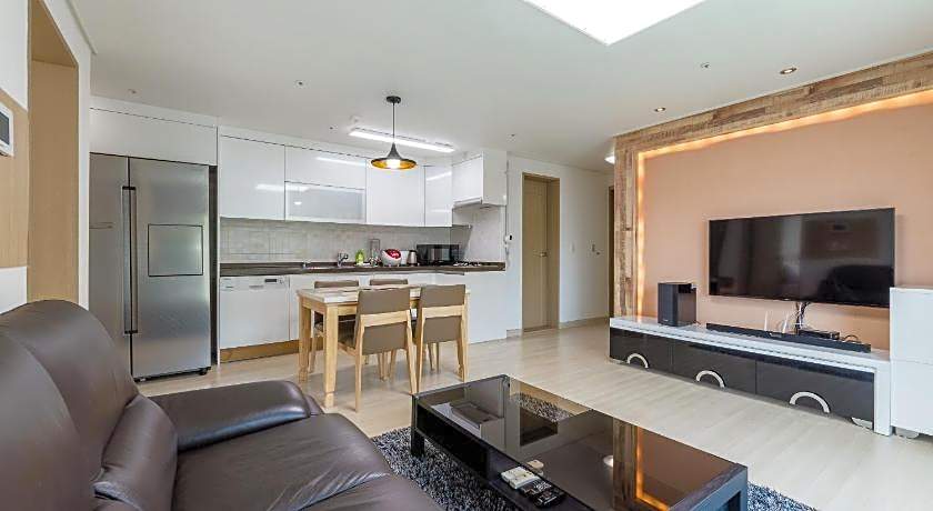 Homefourest Residence Hotel Okpo