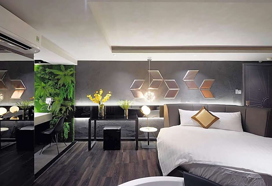 Bonita Signature BTX Hotel 