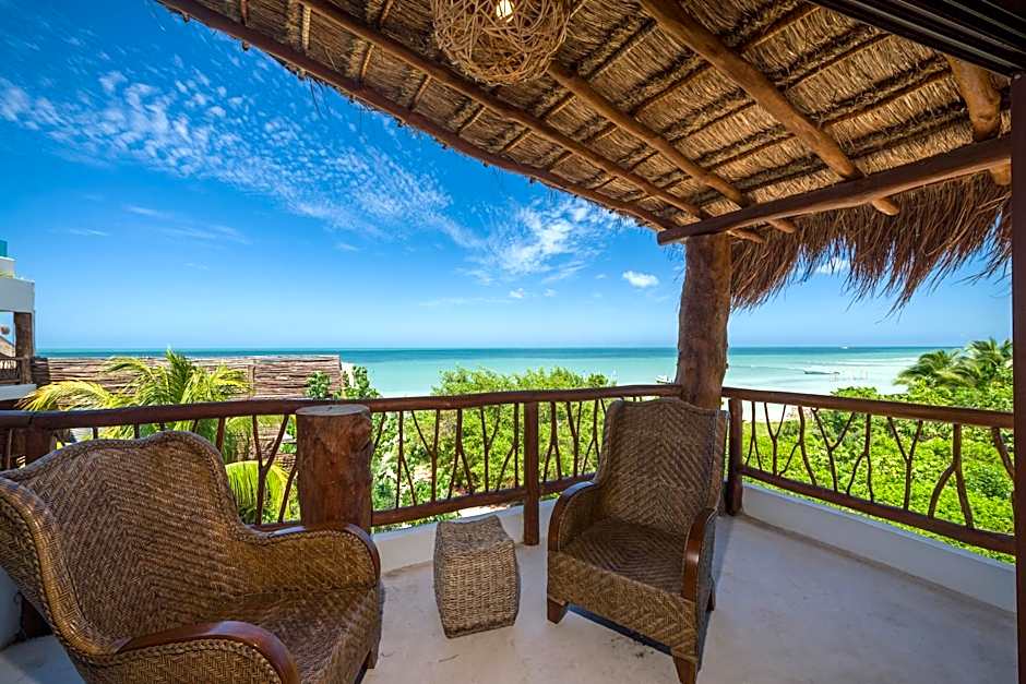 Photo 1 of 1 of Superior Suite, Sea View