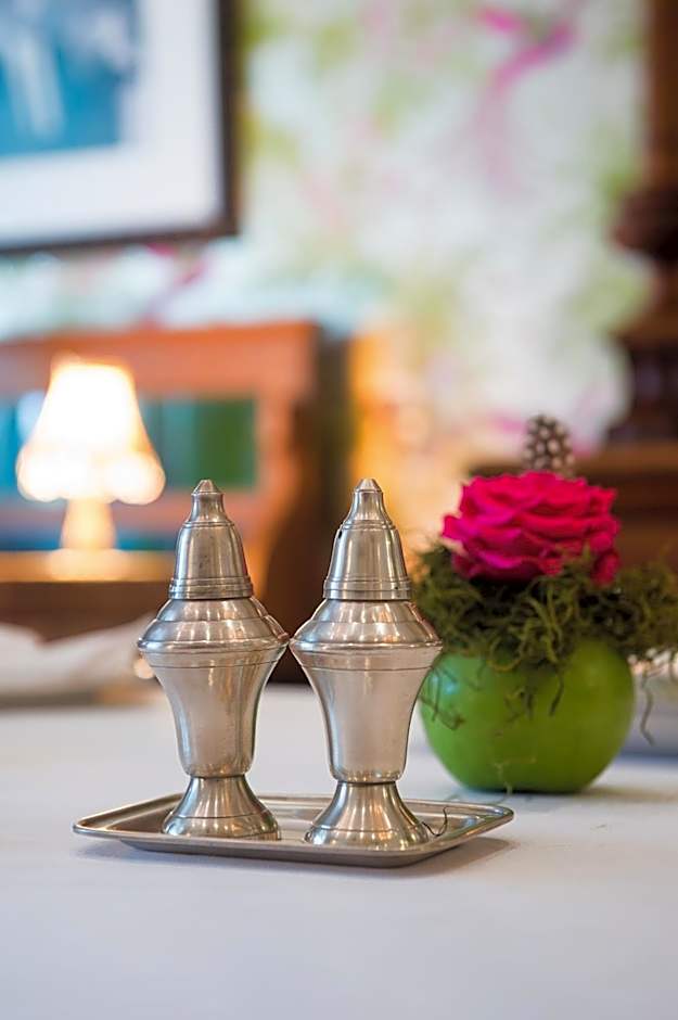 The Royal Fischer Hotel