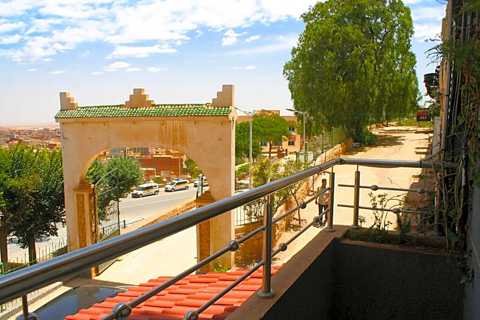 Hotel Restaurant Bougafer