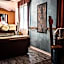 Hotel Butterfly - We Suite