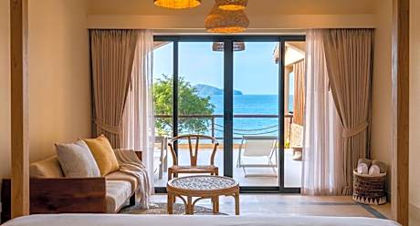 Superior Ocean View with Balcony