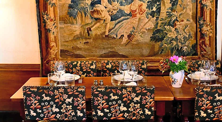 Hostellerie du Vieux Pérouges