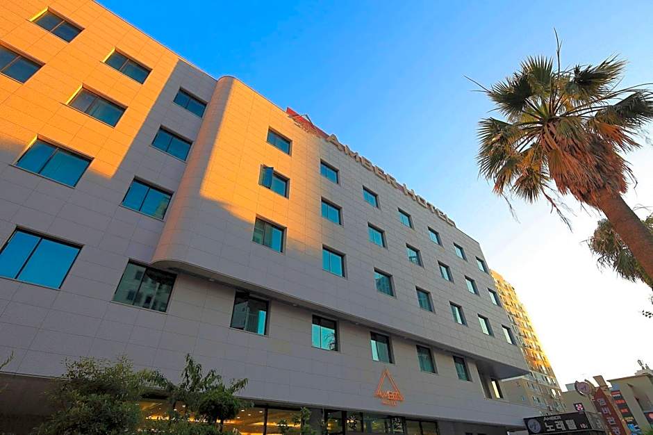 L&L Jeju Hotel