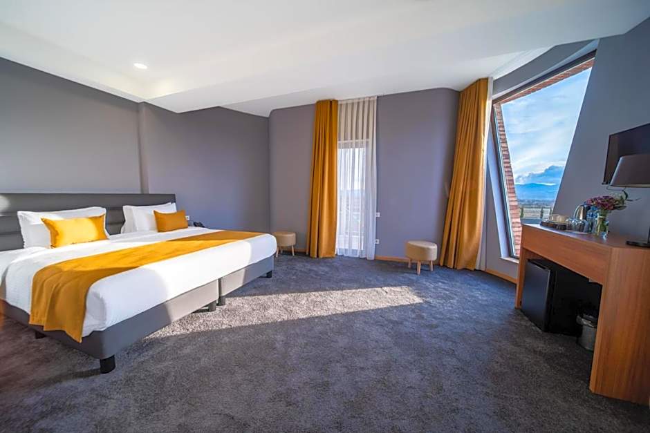 Burki Castle & Cellar