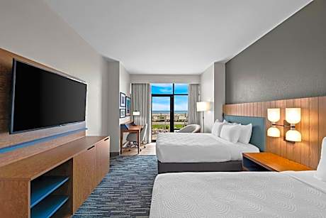 Deluxe Queen Suite with Two Queen Beds and Sofa Bed - Non-Smoking