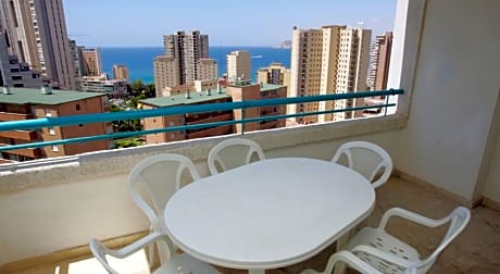 ONE BEDROOM (4 PEOPLE)