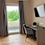 Amelie No 3 Hotel & Appartements