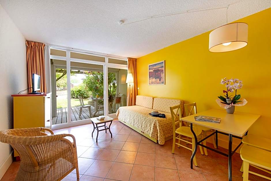 SOWELL Family Grau du Roi