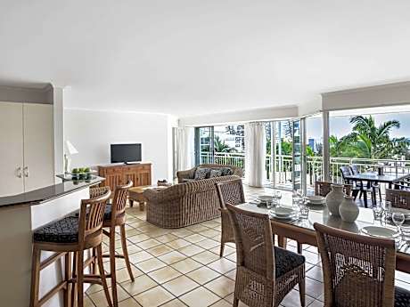 Three-bedroom penthouse