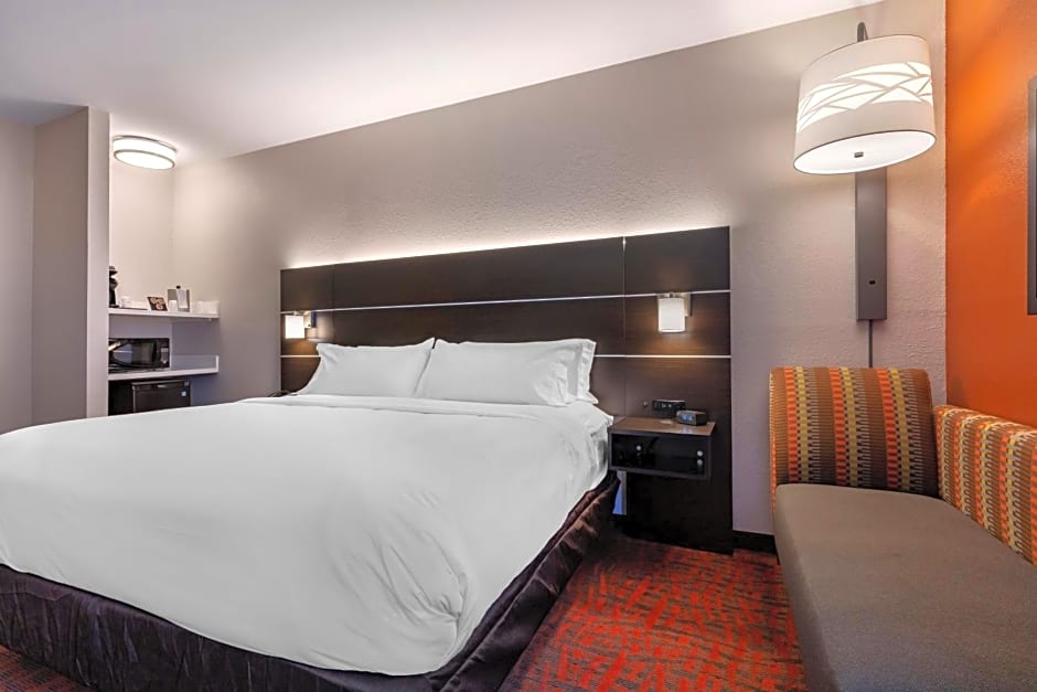 Holiday Inn Express Metropolis By IHG