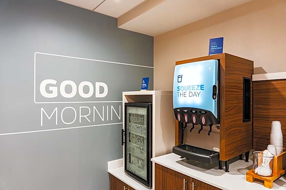 Holiday Inn Express Frazer - Malvern By IHG