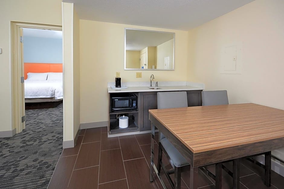 Hampton Inn & Suites Greenville/Spartanburg I-85